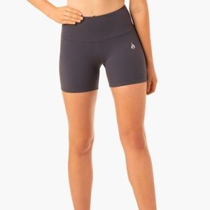 Ryderwear Staples Scrunch Bum Mid Length Shorts